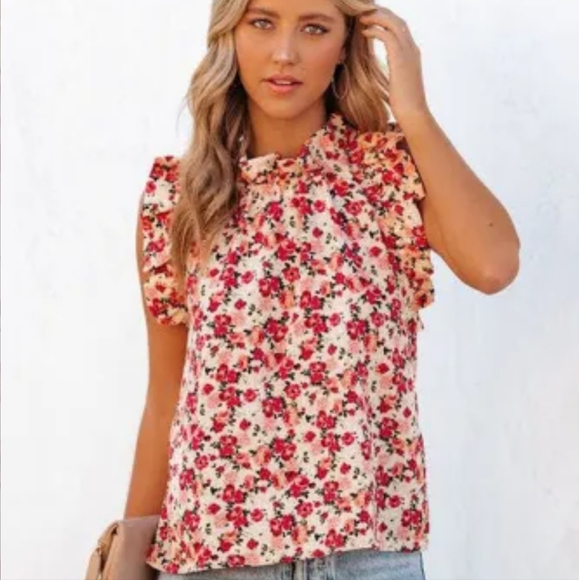 ♥️New Red floral print mock neck top - Picture 5 of 16